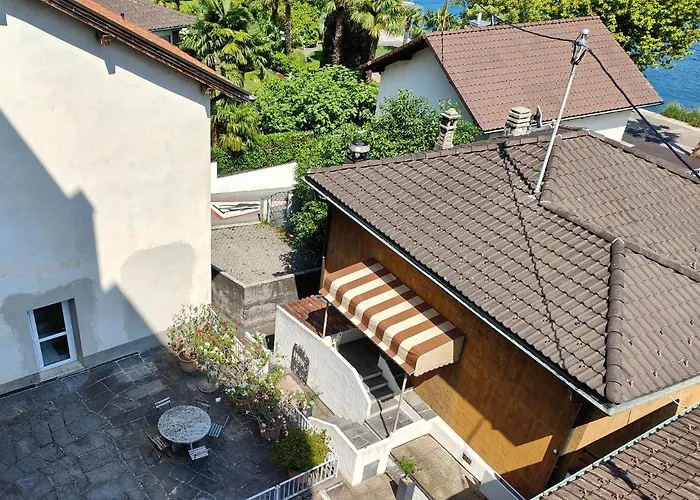 Brissaghino Al 5* Apartment *